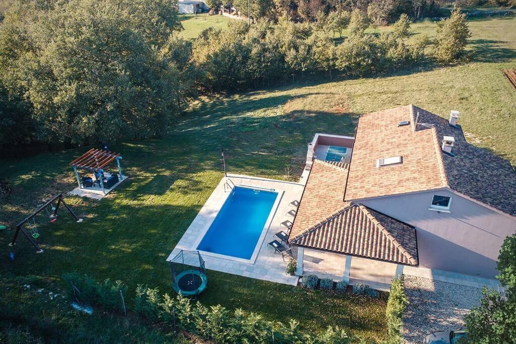 ŽminjModern House With Private Pool别墅 外观 照片